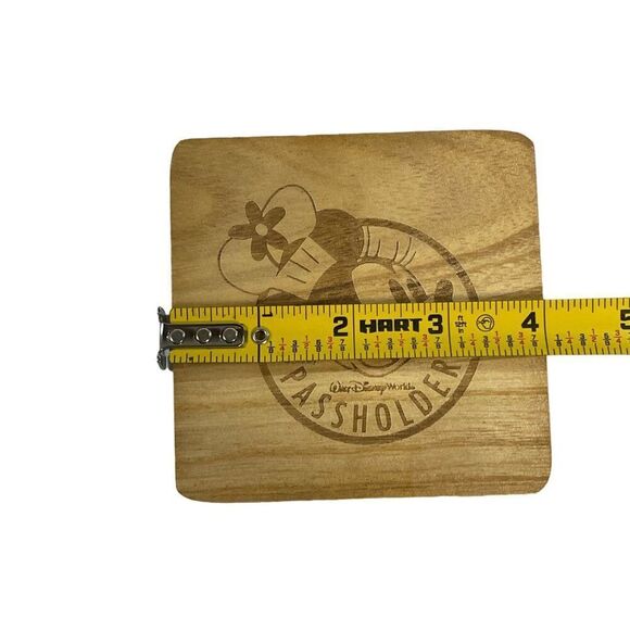 Disney World Land Minnie Mouse Annual Passholder Wooden Coaster Set With Holder - Picture 11 of 13